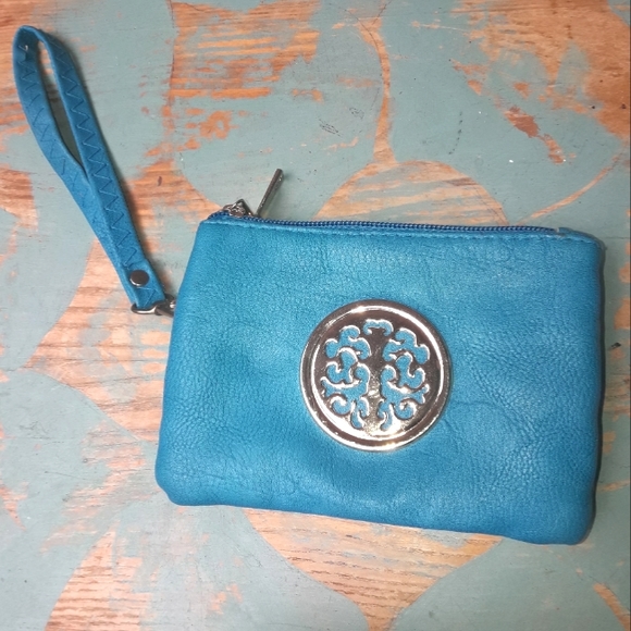 Wristlet Purse Tote Wallet Bag Turquoise Teal ID Pocket Tree Vegan Leather elsa - Picture 8 of 8